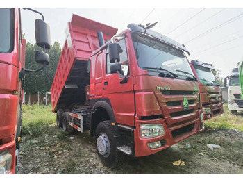 Самоскид вантажівка SINOTRUK HOWO