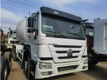 Автобетонозмішувач SINOTRUK HOWO