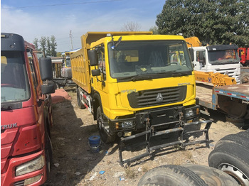 Самоскид вантажівка Sinotruk HOWO 4*2 Dump truck: фото 4