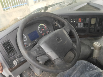 Самоскид вантажівка Sinotruk HOWO 6*4  Dump truck: фото 4