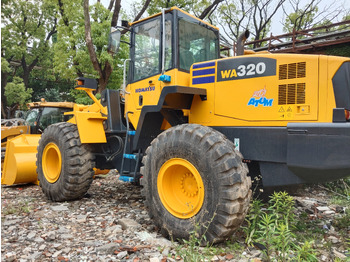 Колісний навантажувач KOMATSU WA320