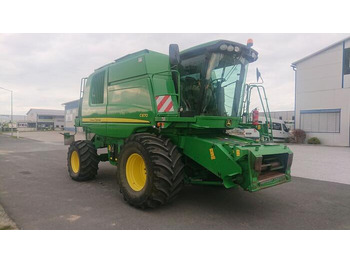 Зернозбиральний комбайн JOHN DEERE C670