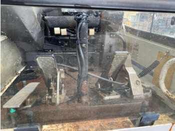 Кабіна в категорії Будівельна техніка Liebherr A902 Lit: фото 5