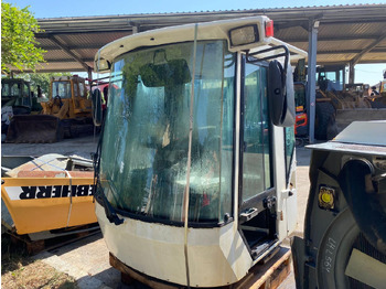 Кабіна LIEBHERR