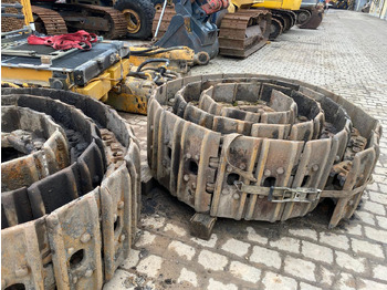 Гусениці LIEBHERR