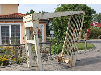 Кузов і екстер'єр LIEBHERR