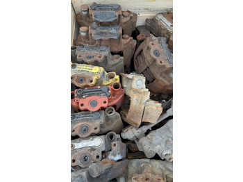 Гальмівний супорт в категорії Вантажівки IVECO SN7 STRALIS EUROCARGO 42559190 IVECO: фото 2 Гальмівний супорт в категорії Вантажівки IVECO SN7 STRALIS EUROCARGO 42559190 IVECO: фото 2