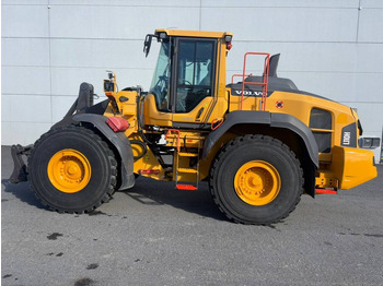 Колісний навантажувач VOLVO L110H