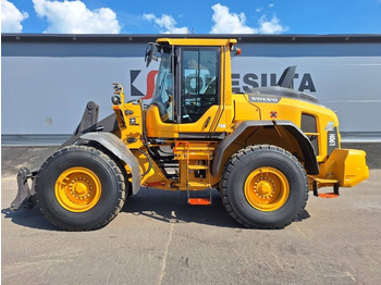 Колісний навантажувач VOLVO L90H