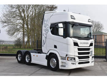 Тягач SCANIA R 460