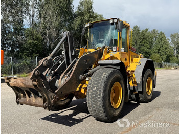 Колісний навантажувач VOLVO L120E