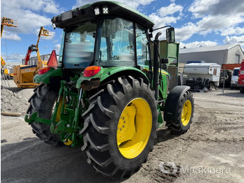 Трактор Traktor John Deere 5075M med snöutrustning: фото 5