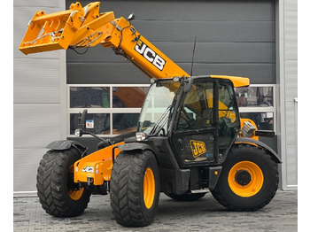 Навантажувач телескопічний JCB