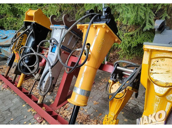 Навісне обладнання MONTABERT