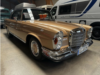 Легковий автомобіль MERCEDES-BENZ