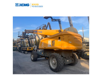 Телескопічний підйомник XCMG