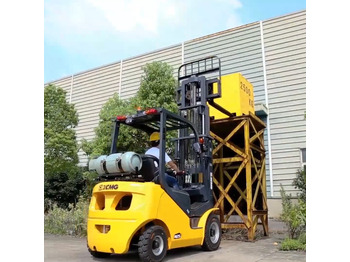 XCMG XCC-LW15 1.5 t Mini Electric Pallet Forklift Truck With Cheap Price - Електронавантажувач: фото 1 XCMG XCC-LW15 1.5 t Mini Electric Pallet Forklift Truck With Cheap Price - Електронавантажувач: фото 1