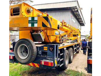 Автокран XCMG XCT16_Y 16ton mobile drive 4-Section Telescopic Crane truck: фото 3