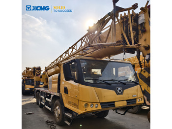 Автокран XCMG