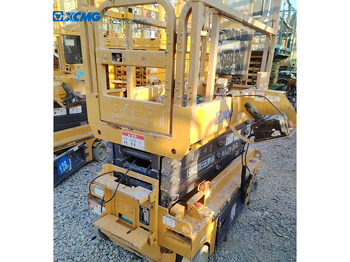 Ножичний підйомник XCMG