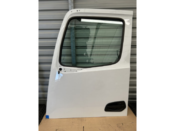 Двері та запчастини MERCEDES-BENZ Actros