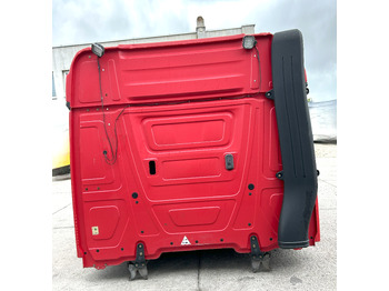 Кабіна Mercedes Actros MP4 L StreamSpace 2,50: фото 2 Кабіна Mercedes Actros MP4 L StreamSpace 2,50: фото 2