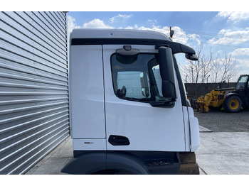 Двері та запчастини MERCEDES-BENZ Actros