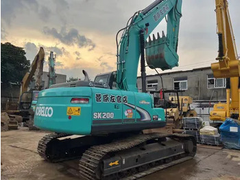 Гусеничний екскаватор KOBELCO