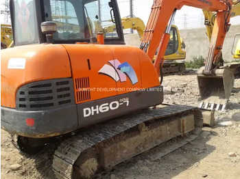 Гусеничний екскаватор DOOSAN DH60-7
