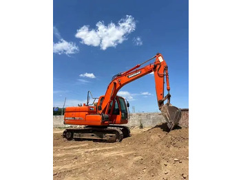 Гусеничний екскаватор DOOSAN