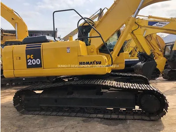 Гусеничний екскаватор KOMATSU PC200-7