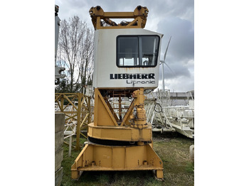 Баштовий кран LIEBHERR