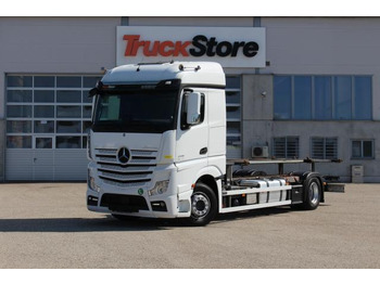 Контейнеровоз/ Змінний кузов вантажівка MERCEDES-BENZ Actros 1848