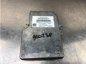 Кабіна й інтер'єр JOHN DEERE