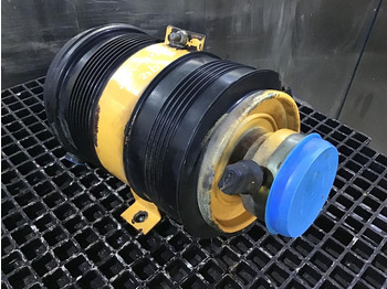 Повітряний фільтр LIEBHERR