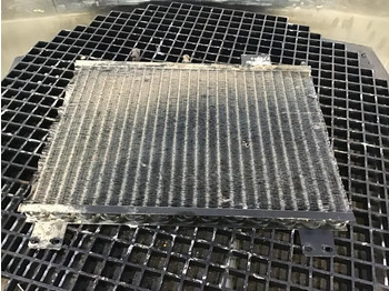 Частина системи кондиціонування LIEBHERR