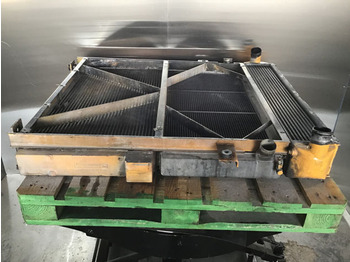 Радіатор LIEBHERR