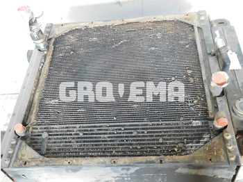 Радіатор LIEBHERR