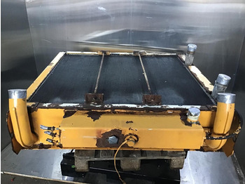 Радіатор LIEBHERR