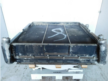 Радіатор LIEBHERR