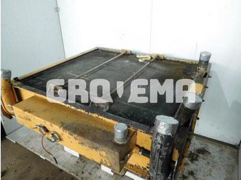 Радіатор LIEBHERR