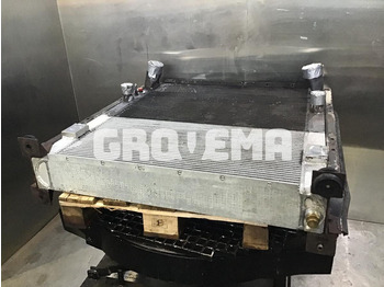 Радіатор LIEBHERR