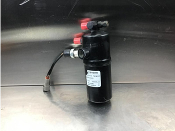 Повітряний фільтр LIEBHERR