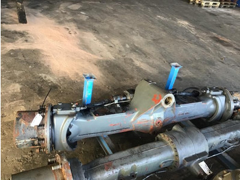 Вісь та запчастини LIEBHERR