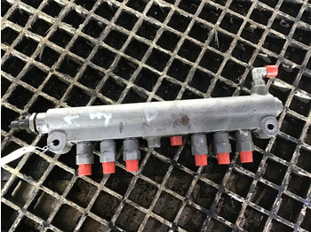 Паливна система LIEBHERR