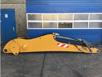 : фото в шапці сторінки