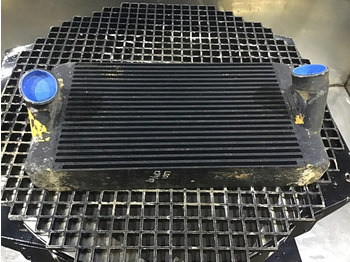 Інтеркулер LIEBHERR