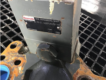 Гідравліка LIEBHERR