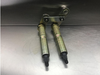 Кабіна й інтер'єр LIEBHERR