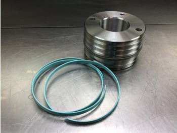 Двигун та запчастини LIEBHERR